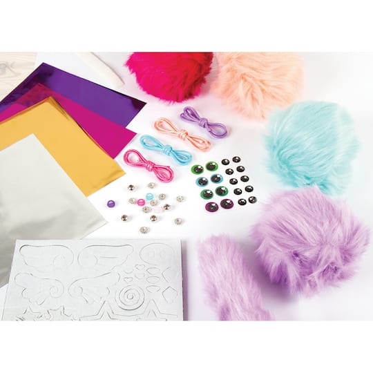 Make It Real™ DIY Cuddle Mob Kit